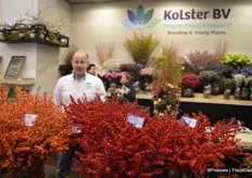 Wouter den Hollander with Kolster. The assortment mostly consists of outdoor flowers and plants, meaning they can be grown without much supplemental light and heathing. In times of crazy energy prizes, that is something growers are looking for.
